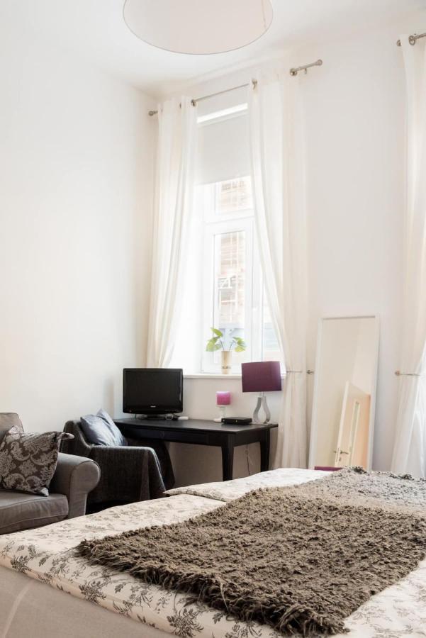 Luxurious And Spacious 5 Min Walk To City Center, 1-2 Viyana Dış mekan fotoğraf